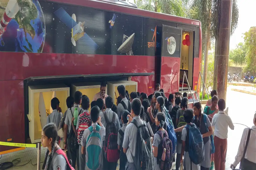 Image of Space on wheels