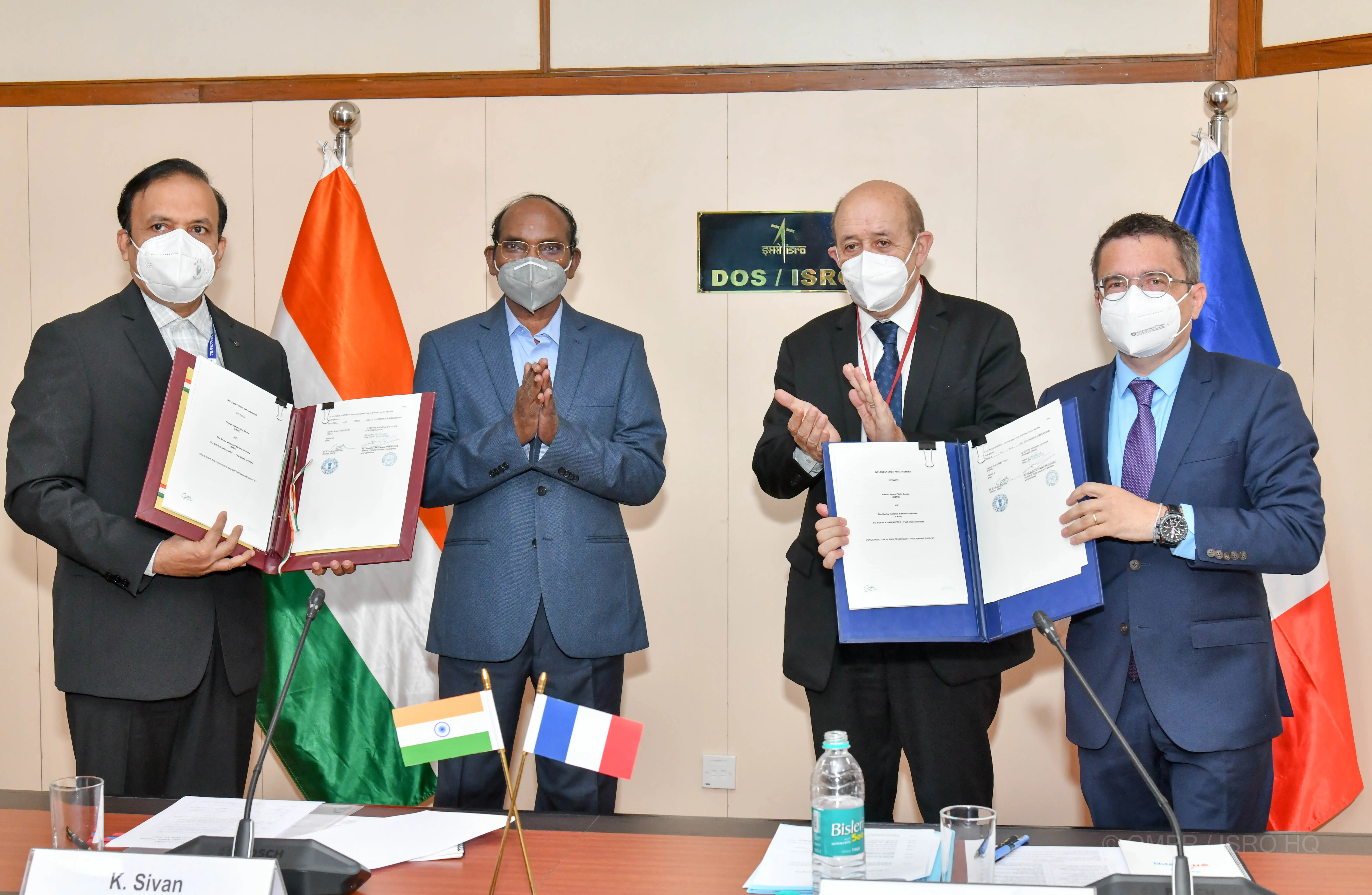 French minister visited ISRO HQ