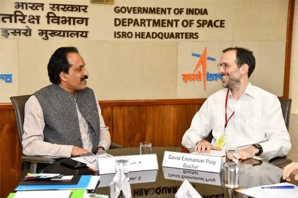 Ambassador of Dominican Republic to India met Chairman, ISRO/ Secretary, DOS