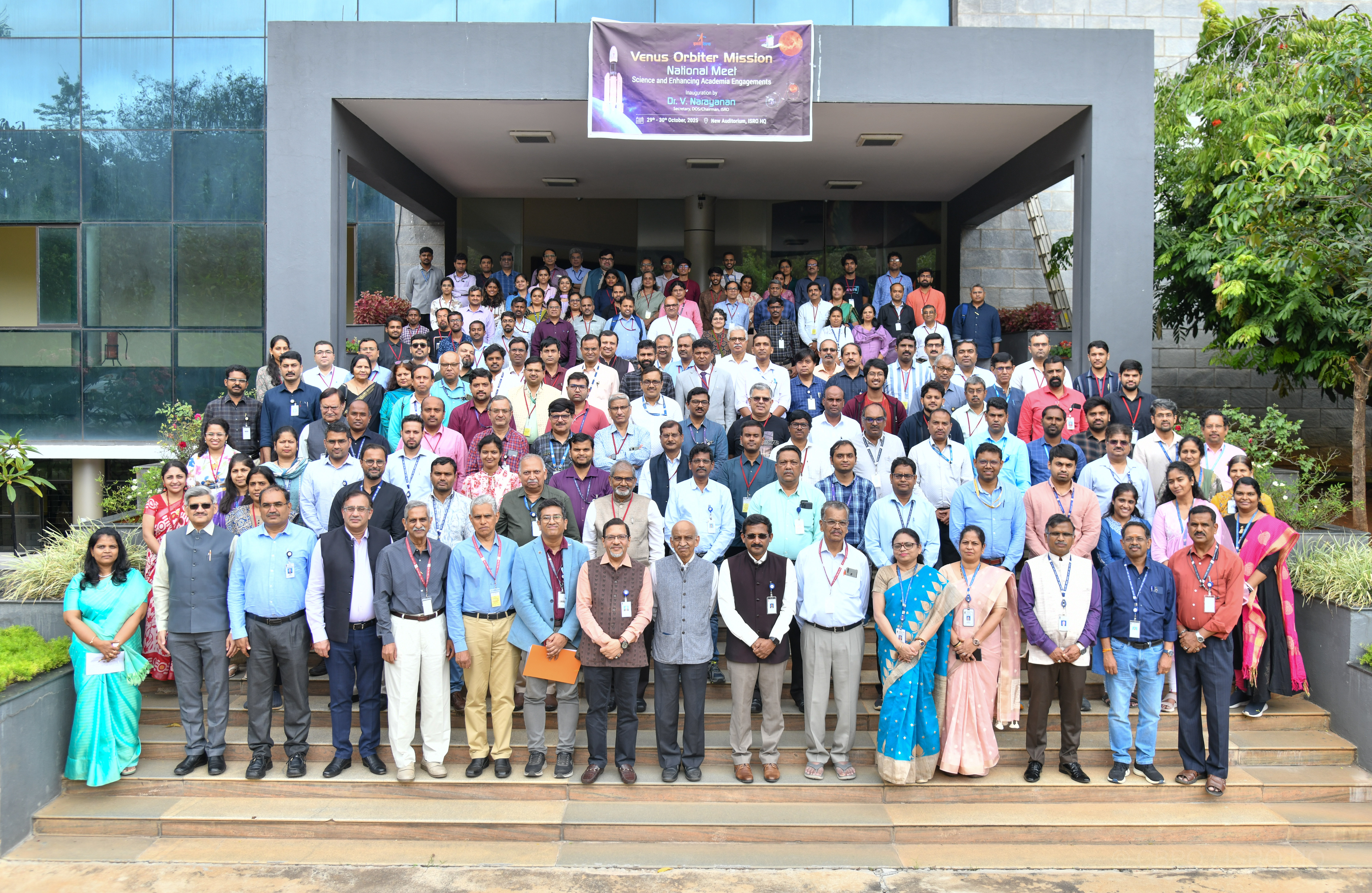 Group photo of a set of participants in the national science meet on Venus Orbiter Mission
