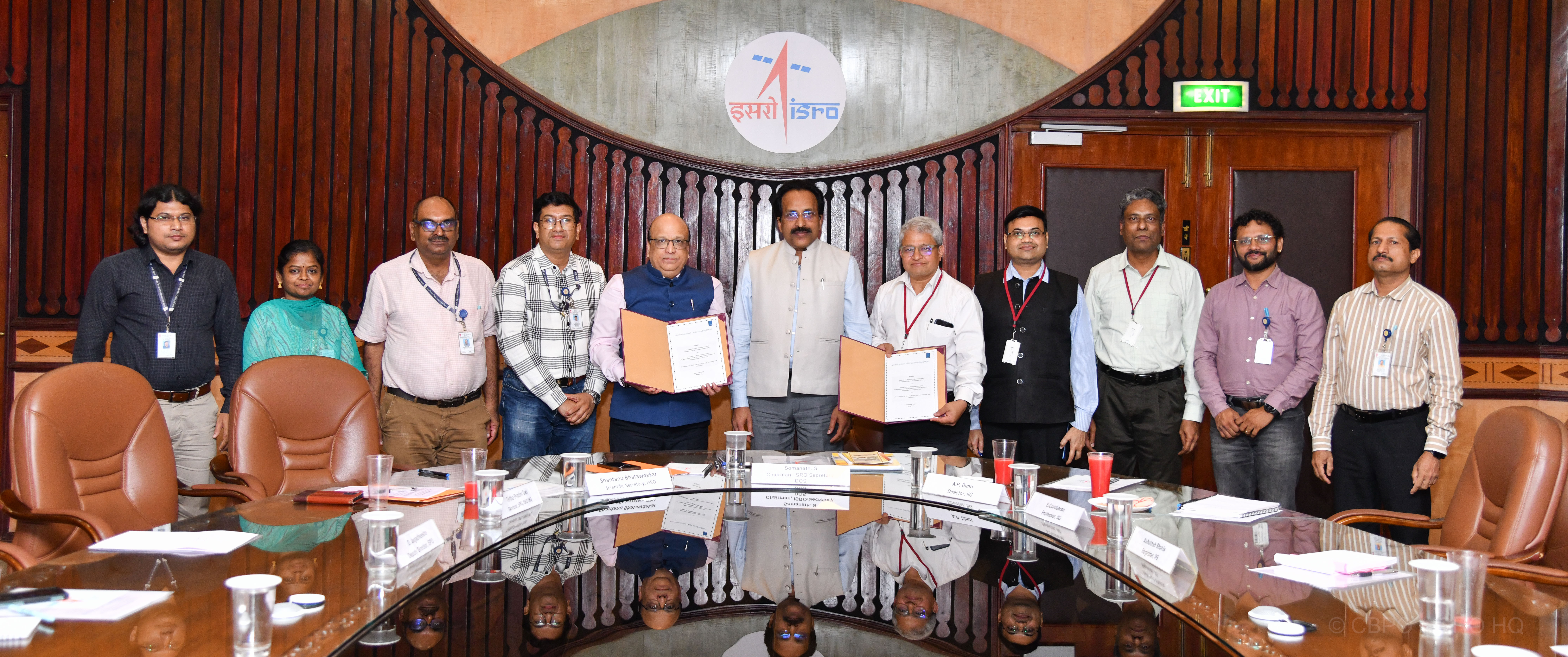 ISRO and IIG Sign MOU for Scientific Collaboration