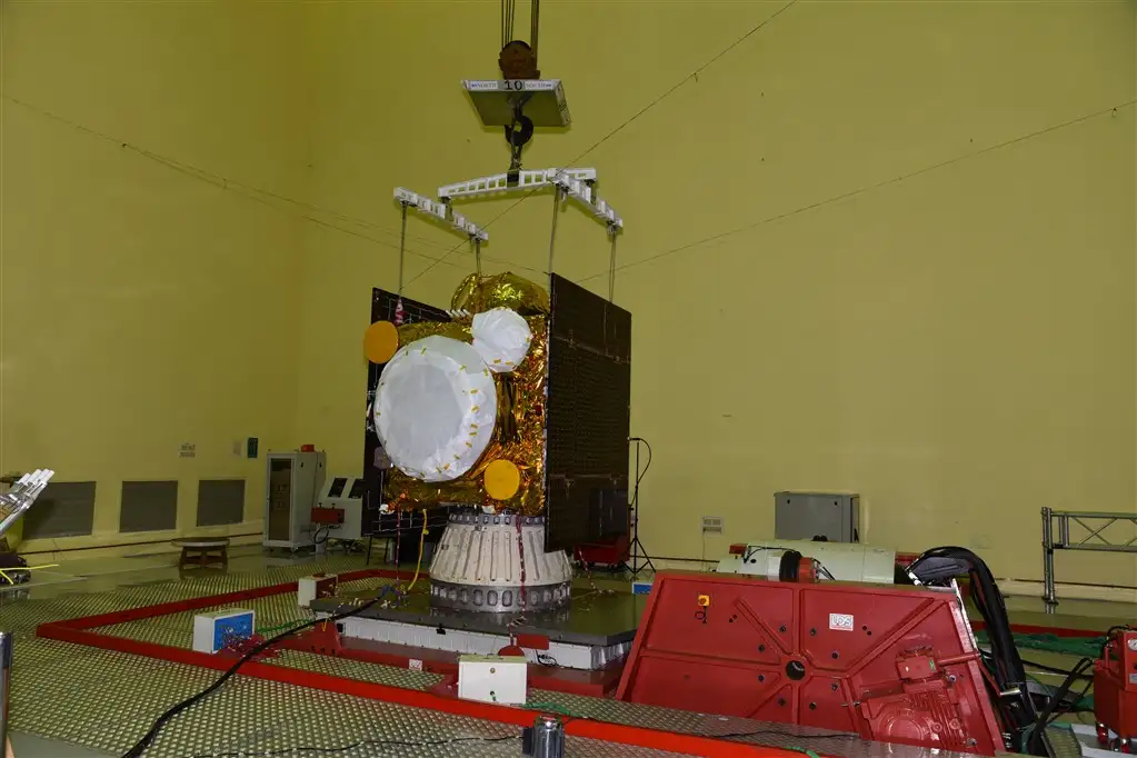 irnss-1h is under going vibration test